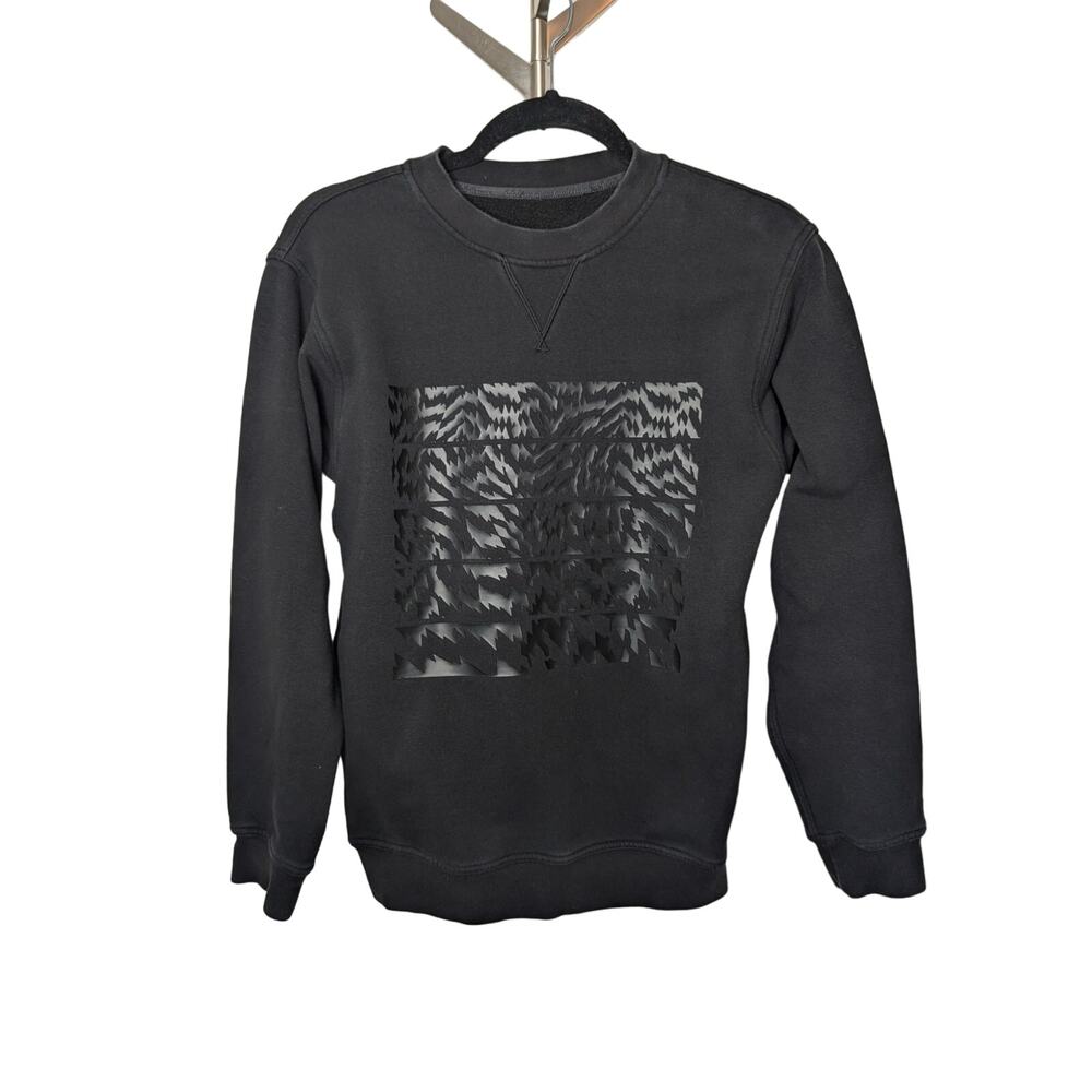 Lululemon All Yours Crew *Graphic
Black | Size Small (See Measurements)